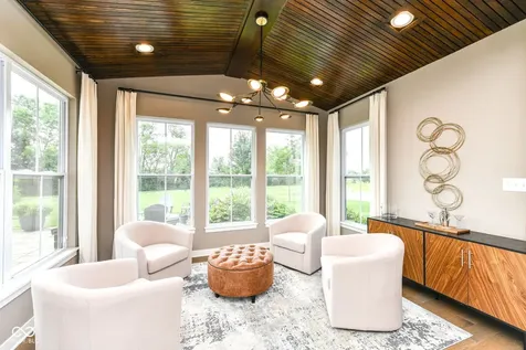6923 Pine Vail Boulevard Mccordsville IN 46055