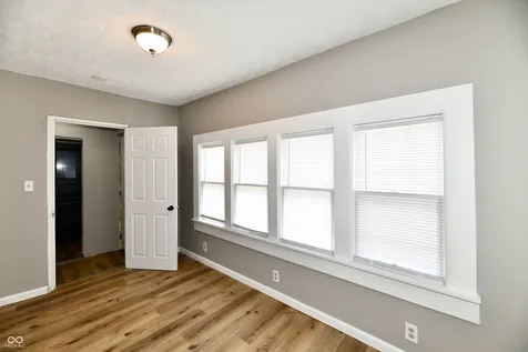 1538 S 17th Street Terre Haute IN 47802