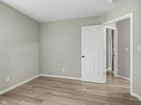 7382 Benoit Drive Indianapolis IN 46214