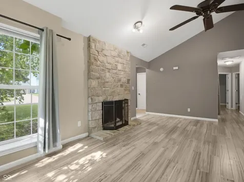 7382 Benoit Drive Indianapolis IN 46214
