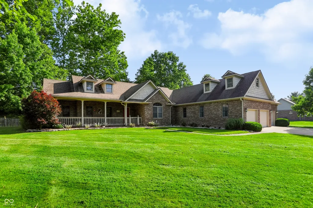 6620 E Rolling Valley Court Mooresville IN 46158