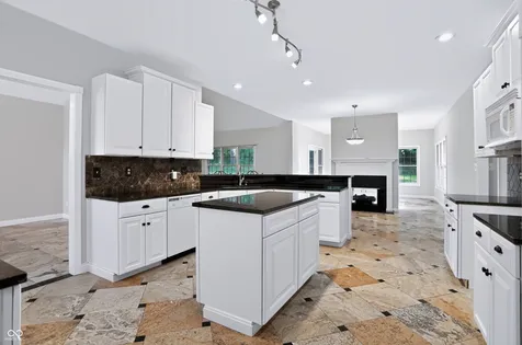 6620 E Rolling Valley Court Mooresville IN 46158