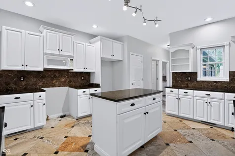 6620 E Rolling Valley Court Mooresville IN 46158