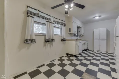 7146 Forest Park Drive Indianapolis IN 46217