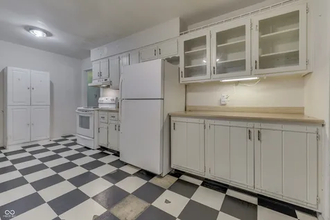 7146 Forest Park Drive Indianapolis IN 46217