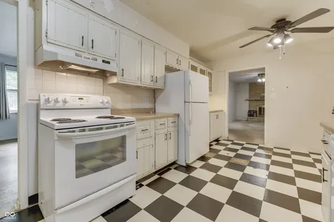 7146 Forest Park Drive Indianapolis IN 46217