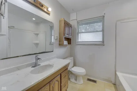 7146 Forest Park Drive Indianapolis IN 46217