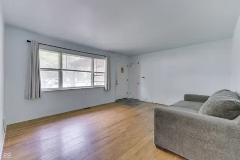 7146 Forest Park Drive Indianapolis IN 46217