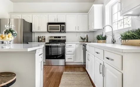 10884 Pickens Court Carmel IN 46032