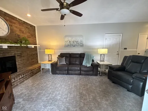 7811 Cannonade Drive Indianapolis IN 46217