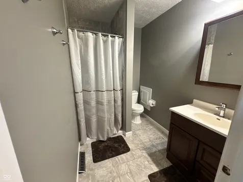 7811 Cannonade Drive Indianapolis IN 46217