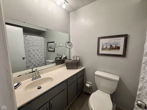 7811 Cannonade Drive Indianapolis IN 46217