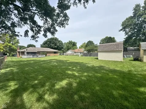7811 Cannonade Drive Indianapolis IN 46217