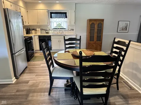 7811 Cannonade Drive Indianapolis IN 46217