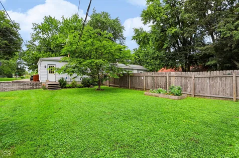 528 N State Street Greenfield IN 46140