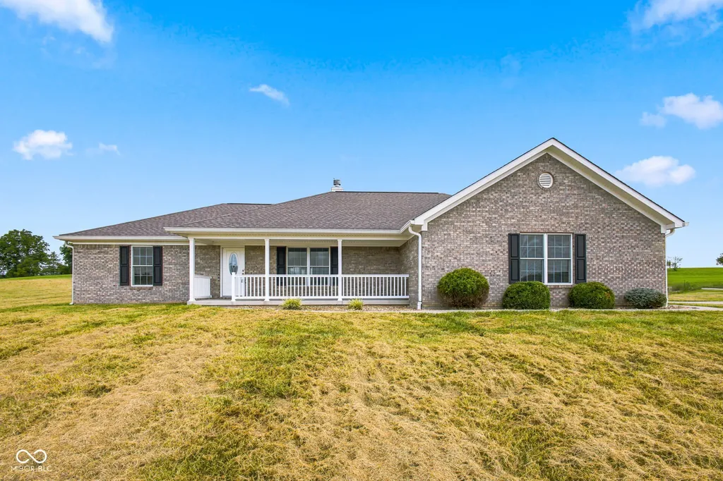 5854 E County Road 1000 N Seymour IN 47274