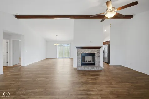 5854 E County Road 1000 N Seymour IN 47274