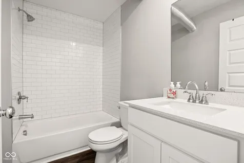 17260 Hamby Avenue Noblesville IN 46062