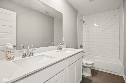 17260 Hamby Avenue Noblesville IN 46062