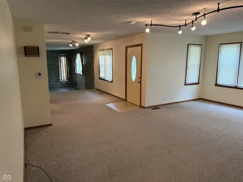 6648 Mcfarland Road Indianapolis IN 46227