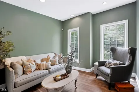 7441 Oakland Hills Drive Indianapolis IN 46236