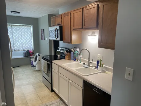 1377 Westridge Court Greenwood IN 46142