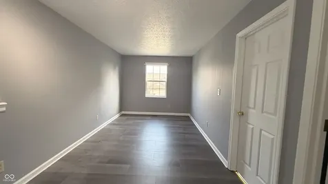 6015 Lakeside Manor Avenue Indianapolis IN 46254