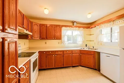 432 W Park Drive Edinburgh IN 46124