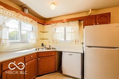 432 W Park Drive Edinburgh IN 46124