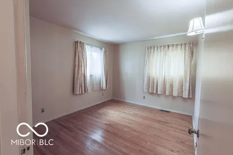 432 W Park Drive Edinburgh IN 46124