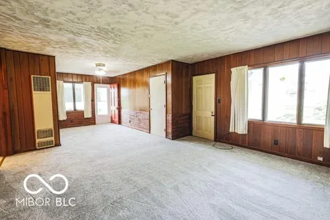432 W Park Drive Edinburgh IN 46124