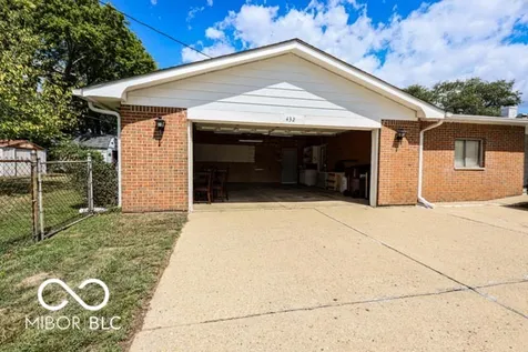 432 W Park Drive Edinburgh IN 46124