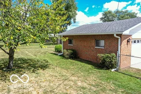 432 W Park Drive Edinburgh IN 46124