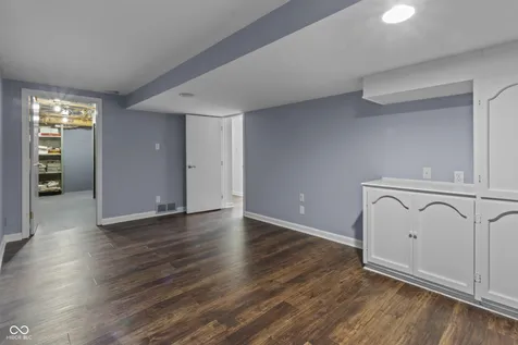 6454 E 116th Street Fishers IN 46038