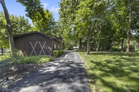 6454 E 116th Street Fishers IN 46038