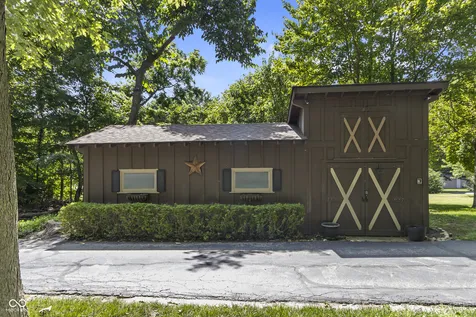 6454 E 116th Street Fishers IN 46038