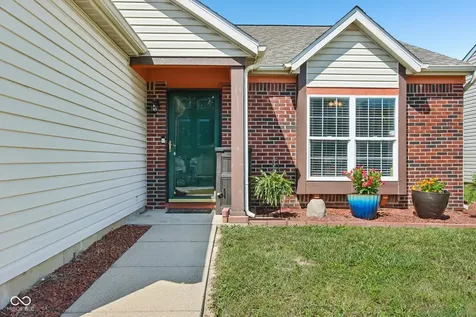 6641 Crestwell Lane Indianapolis IN 46268