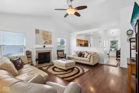 6641 Crestwell Lane Indianapolis IN 46268