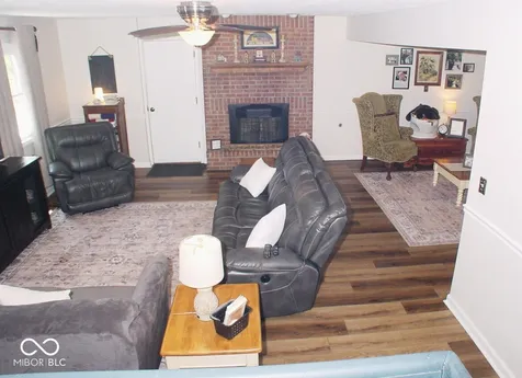 34 Riverview Court Greenfield IN 46140