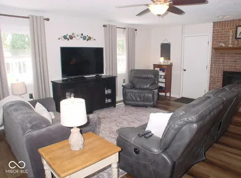 34 Riverview Court Greenfield IN 46140