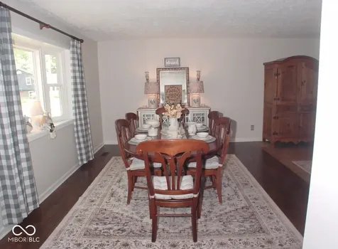 34 Riverview Court Greenfield IN 46140