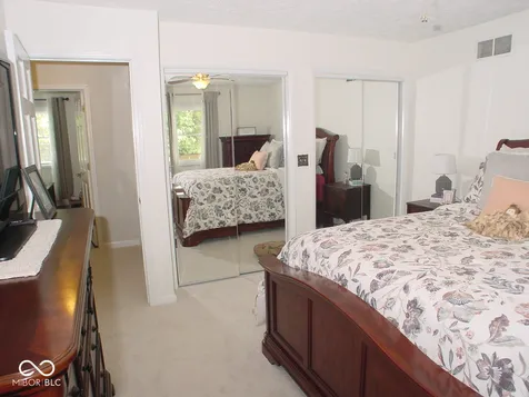 34 Riverview Court Greenfield IN 46140