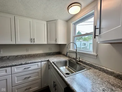 3461 Kansas Street Indianapolis IN 46241