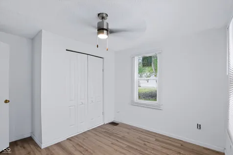 2726 S Lyons Avenue Indianapolis IN 46241