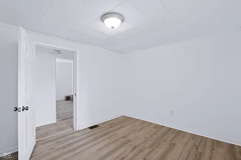 2726 S Lyons Avenue Indianapolis IN 46241