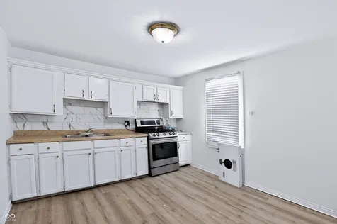 2726 S Lyons Avenue Indianapolis IN 46241
