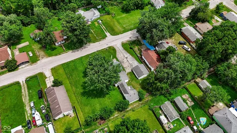 2726 S Lyons Avenue Indianapolis IN 46241