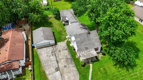 2726 S Lyons Avenue Indianapolis IN 46241