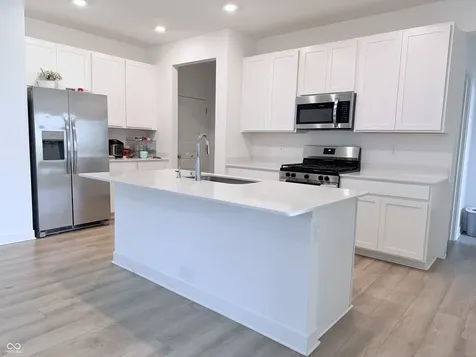 4367 Nokes Place Indianapolis IN 46235