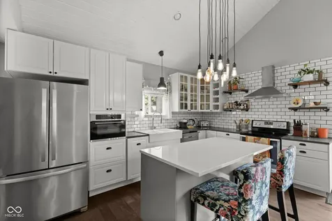 736 Lincoln Street Indianapolis IN 46203